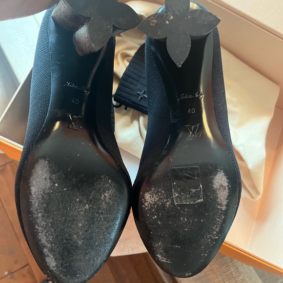 Louis Vuitton Booties - Picture 5 of 8